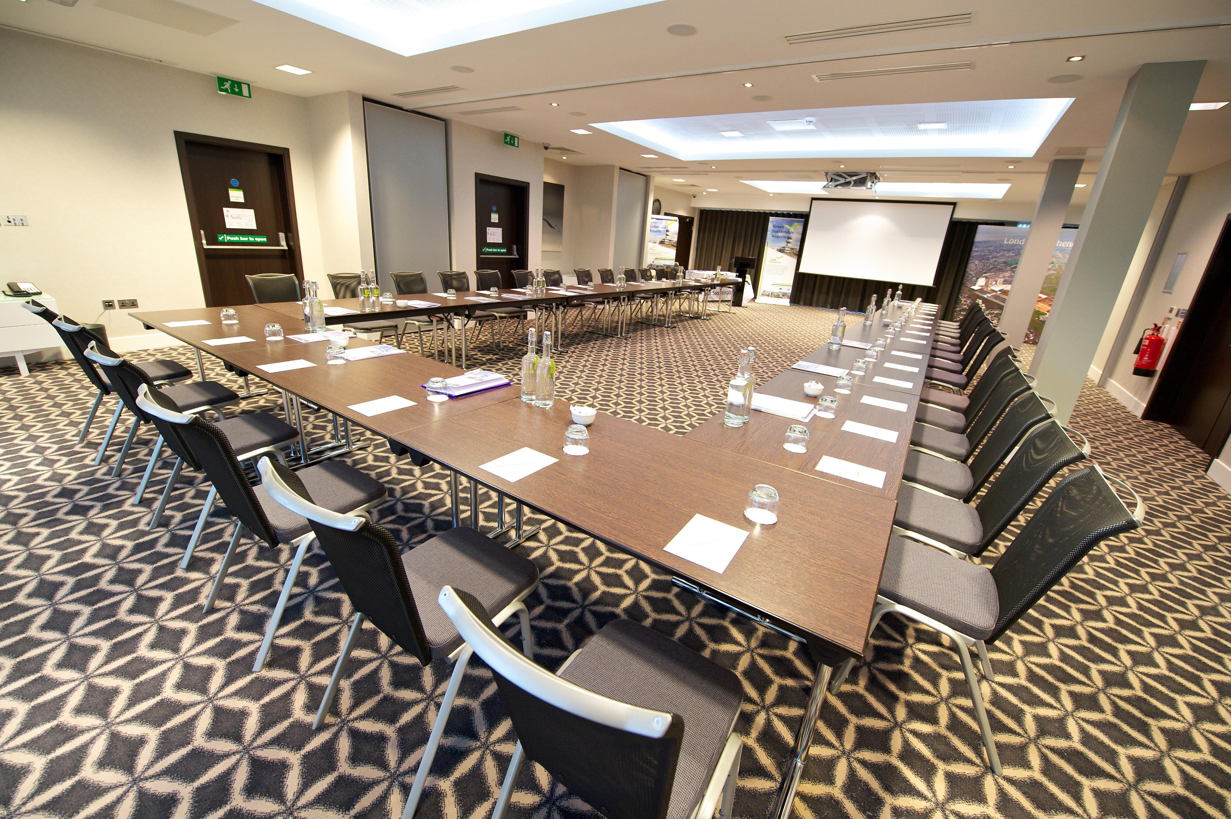 Holiday Inn Southend By Ihg Eksteriør bilde